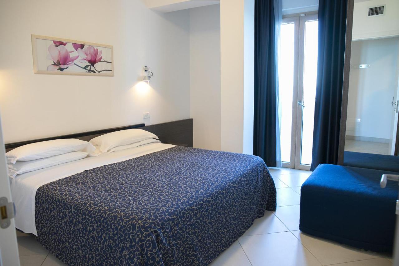 Residence Mareamare Grottammare Exteriér fotografie